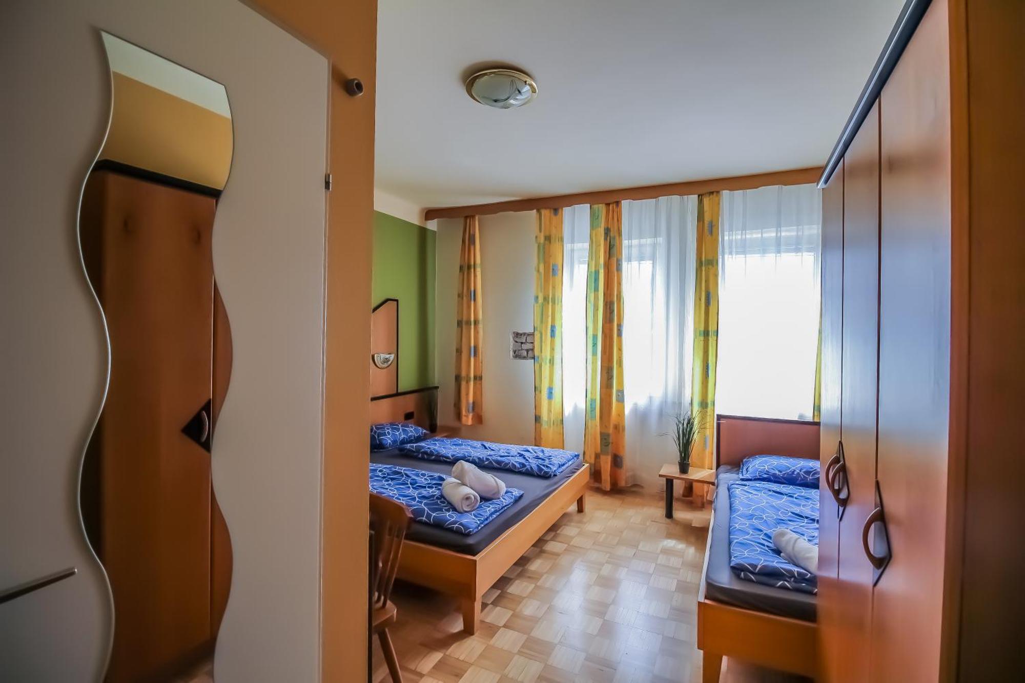 Cozy Rooms - U3 Hutteldorferstrasse Wien Exterior foto
