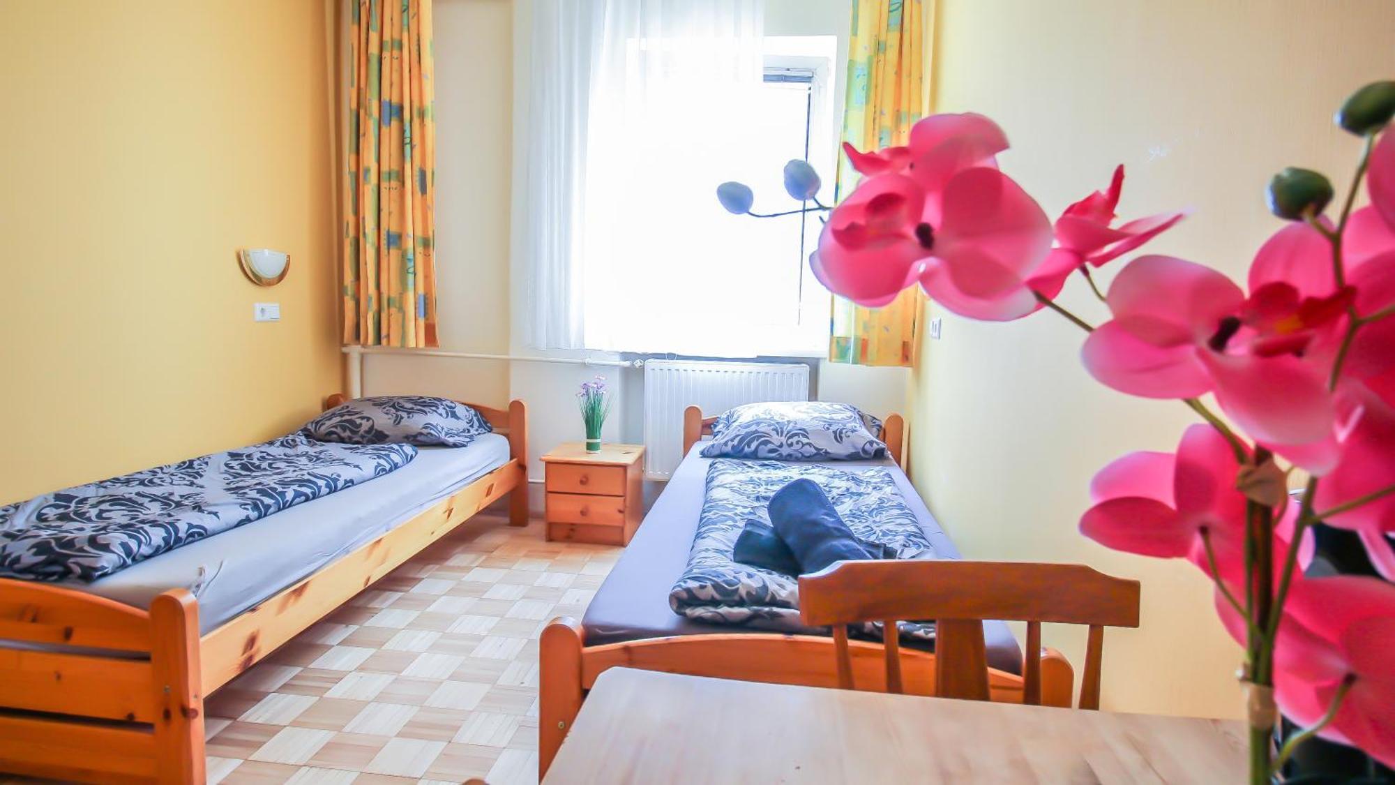 Cozy Rooms - U3 Hutteldorferstrasse Wien Exterior foto