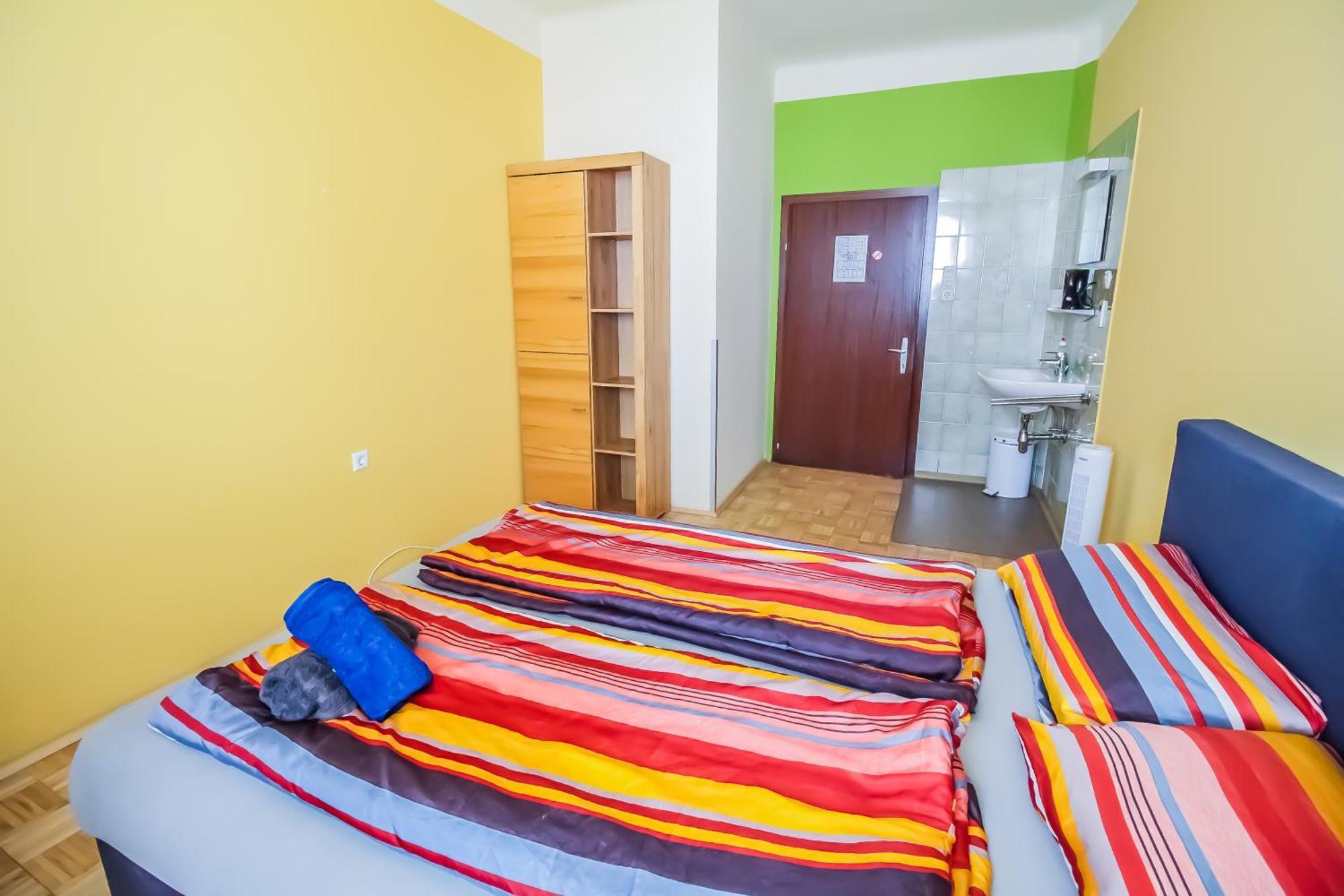 Cozy Rooms - U3 Hutteldorferstrasse Wien Exterior foto