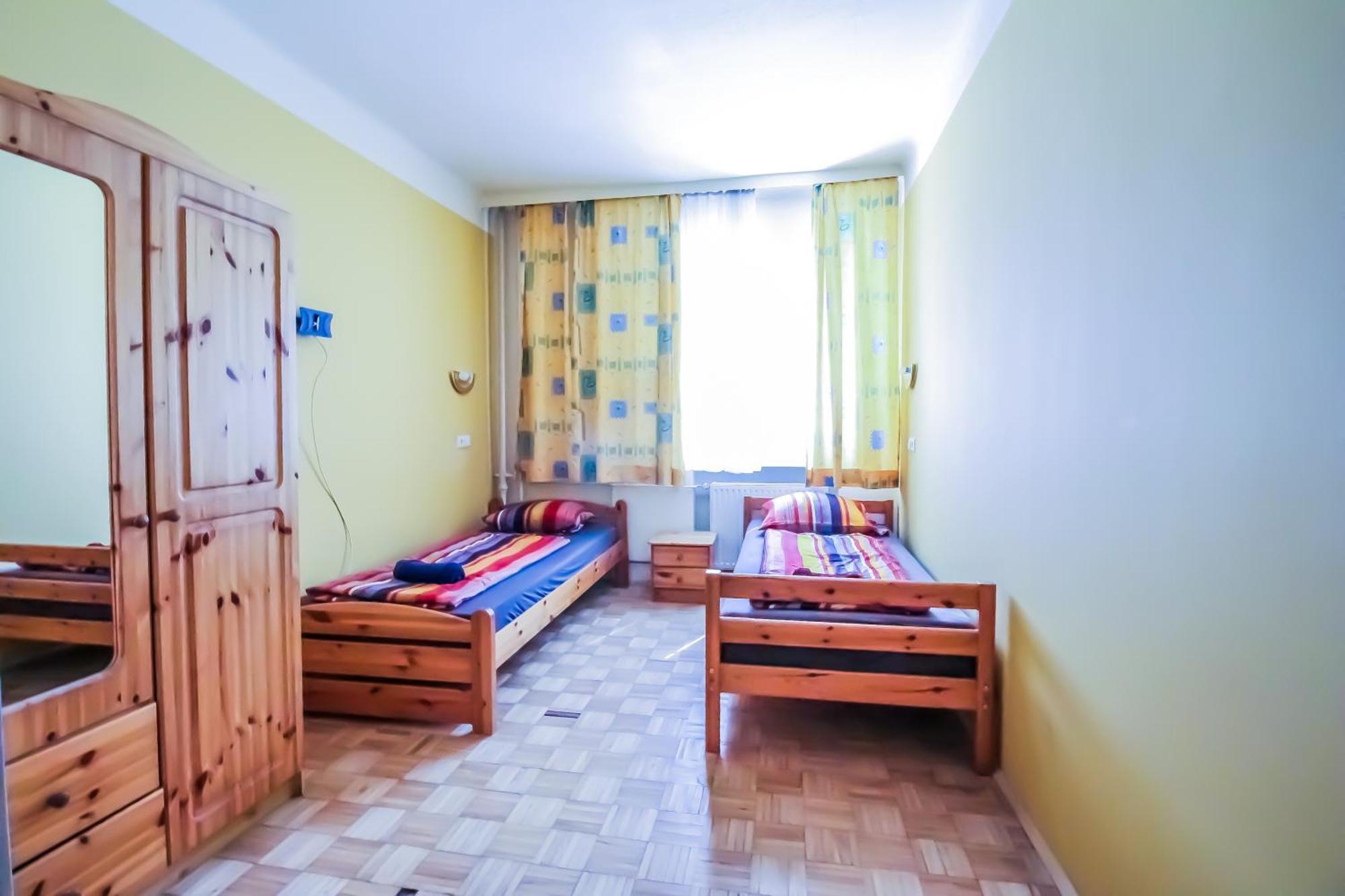 Cozy Rooms - U3 Hutteldorferstrasse Wien Exterior foto