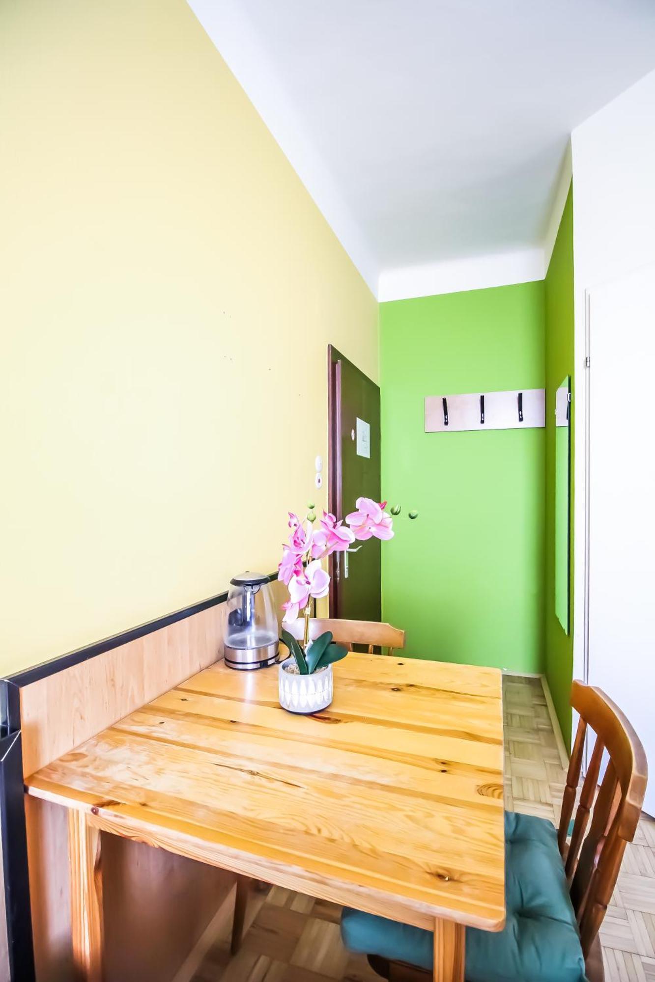 Cozy Rooms - U3 Hutteldorferstrasse Wien Exterior foto